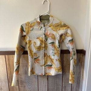 Billabong wet suit zip up top